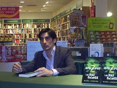http://www.via-news.es/images/stories/libros/plazayjanes/manel1.JPG